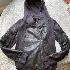 MPG Concentric Jacket, Black, Size M, Faux fur inside